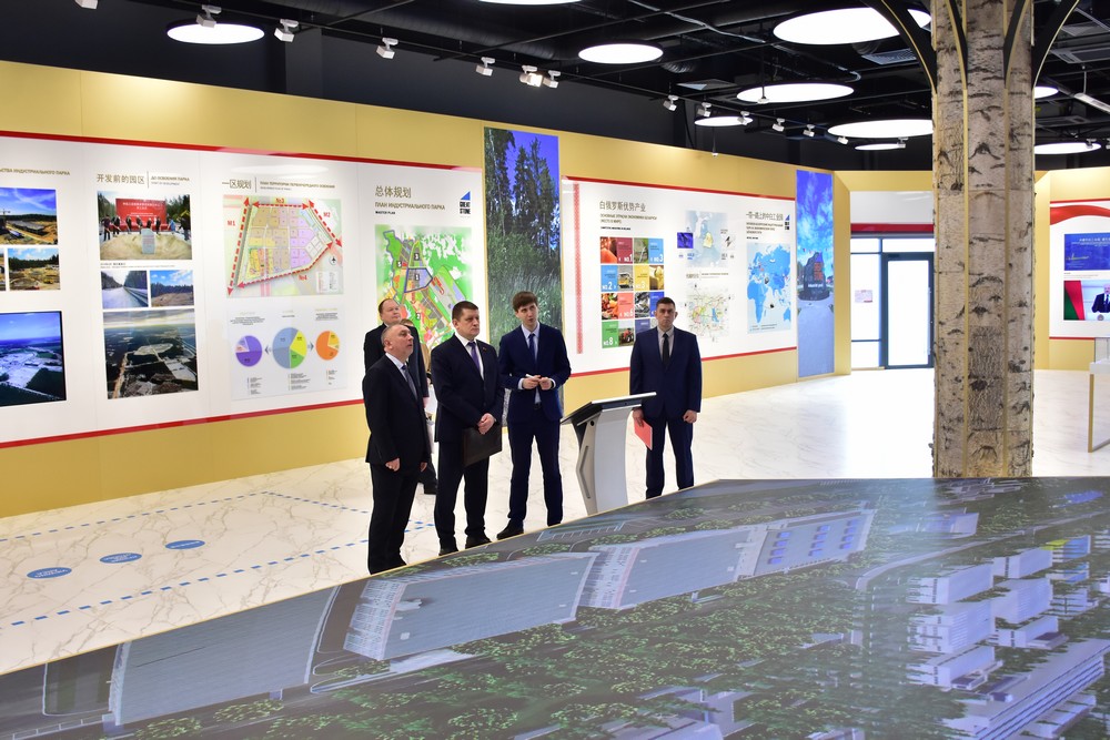 DSC_2483.JPG DSC_2483.JPG